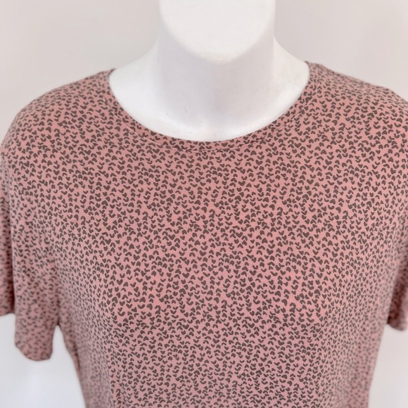Nine West Soft Spun Hearts Pink Top Size Medium - Picture 3 of 6